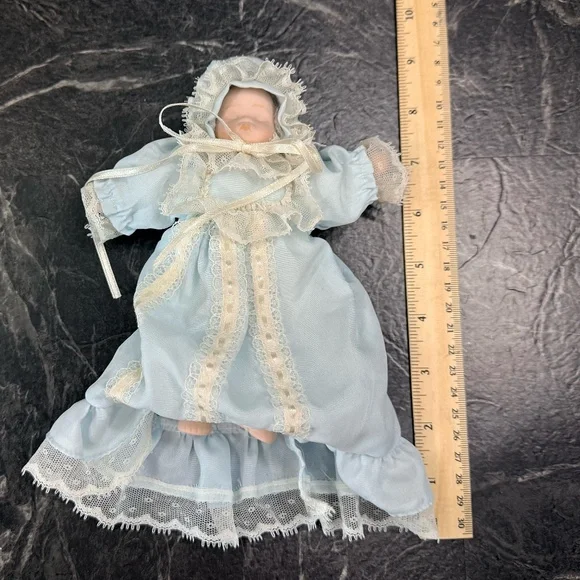 White Metal Doll Carriage with Small Baby Doll - Picture 11 of 16